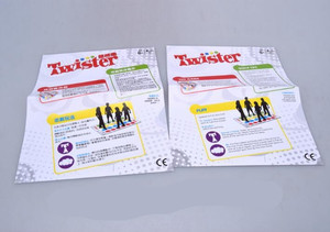 2020 Amazon cheap funny <span class=keywords><strong>Twister</strong></span> <span class=keywords><strong>game</strong></span> Boys Girls Get Knotted floor board <span class=keywords><strong>game</strong></span> sport indoor Party <span class=keywords><strong>Game</strong></span> - Product Image 6