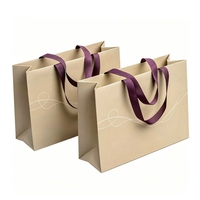 Sacs en carton de luxe pour cosmétiques, bijoux et vêtements, avec poignée en ruban, design de logo personnalisé, matériaux recyclés pour la vente en gros