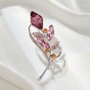 Crystal Botanical Brooch Women's Zinc Alloy Flower Shape Party Jewelry Claw Setting XC06980 - Product Image 4