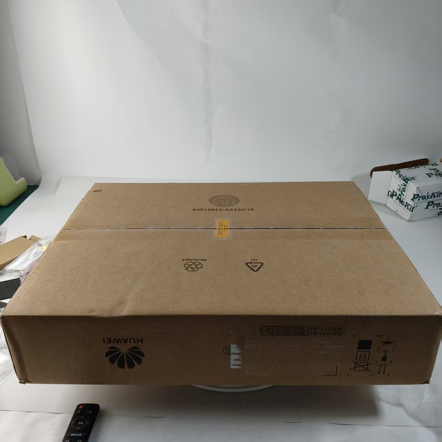 In Stock Huawe S5735-L24T4S-A-V2 24GE Copper 4GE SFP Uplink Rack Mount Ethernet Switch for Office Campus Network