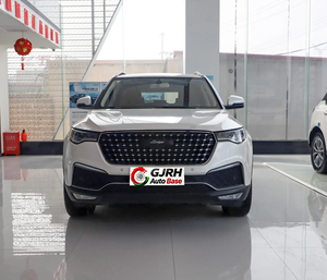 Véhicule d'occasion en promotion : Zotye T700 2018, 1.8T essence, 5 portes, 5 places, SUV, conduite à gauche, toit ouvrant, faible kilométrage, haute performance - Product Image 2