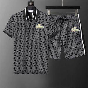 Completo da uomo di lusso con pantaloncini <span class=keywords><strong>polo</strong></span>, in stile casual intrecciato, con motivo a tinta unita, in fibra di bambù, con strass, <span class=keywords><strong>tuta</strong></span> sportiva ricamata con animali, stile europeo - Product Image 1
