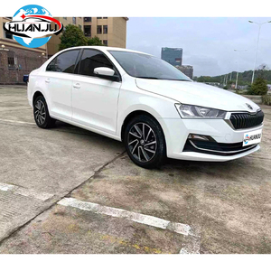 <span class=keywords><strong>Skoda</strong></span> Rapid <span class=keywords><strong>2020</strong></span> 1.5L Automatica, Confortevole Berlina Compatta 4 Porte 5 Posti, Efficiente nei Consumi, Ideale per Uso Familiare, Disponibile all'Ingrosso - Product Image 3