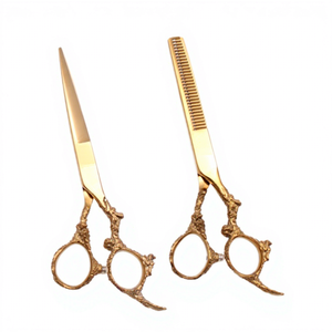 Tijeras de Barbero Profesionales de Alta Calidad de 6 Pulgadas, de Acero Inoxidable, para Diestros, con Filo Afilado y Articuladas - Product Image 1