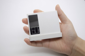 Le glossmètre CHN Spec DG60 est petit et léger, avec une mesure précise, une longue durée de vie de la batterie, série Digigross Gloss. - Product Image 4