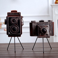 Retro camera-vormig, milieuvriendelijk, handgeschilderd hars ornament voor Pasen en Valentijnsdag, decoratie voor thuis.