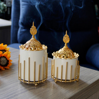 Brûleur d'encens en céramique sur support en fer de style islamique, brûleur d'encens pour l'Aïd avec couvercle en forme de dôme de mosquée dorée, brûleur d'encens arabe