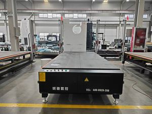 Rongchi Computer gesteuerte Kontur schaums chneide maschine Einfach zu bedienendes Heiß messer CNC-Schaum Schneid kreise Schaum netz muster - Product Image 4