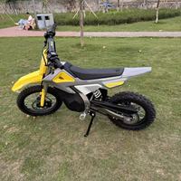 Vélo électrique tout-terrain M200 Cunfon Mini 14 pouces pour adolescents, 48V20A 3000W, adapté aux montées en forêt et aux chemins accidentés.