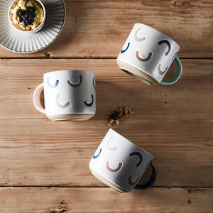 Taza de cerámica de Color nórdico, taza de desayuno moderna creativa <span class=keywords><strong>para</strong></span> el hogar, Taza de cerámica <span class=keywords><strong>para</strong></span> el hogar de gran capacidad, taza de agua de oficina <span class=keywords><strong>para</strong></span> mujeres y <span class=keywords><strong>hombres</strong></span> - Product Image 1
