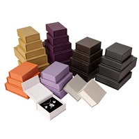 Boîte à bijoux en carton magnétique à couvercle rabattable, boîte à bagues, boîte à pendentifs, boîte à bracelets, boîte à colliers, coffret cadeau de bijoux en trois pièces