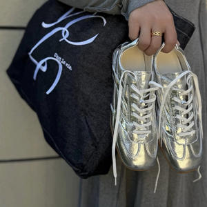 Chaussures de sport allemandes à bout fermé pour femmes, style décontracté d'été, plates, polyvalentes, à bride, légères, type ballerines - Product Image 6