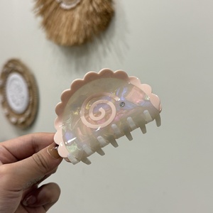 New Acetate Swirl Claw Clip Sunflower Rhinestone Accents Semi-Circular Middle Creative Shark Handmade Simple Hair Decoration - Product Image 2