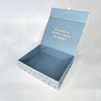 Carton de papier de conception rigide rigide A4 personnalisé personnalisé de luxe personnalisé fermeture à rabat magnétique poignée de boîte-cadeau stratification mate brillante