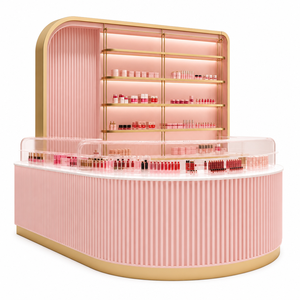 Mostrador de Exhibición de Cosméticos Curvo Rosa con Estantes Traseros en Forma de Arco Dorado y Cajas Acrílicas para Tienda de Belleza Personalizado - Product Image 5
