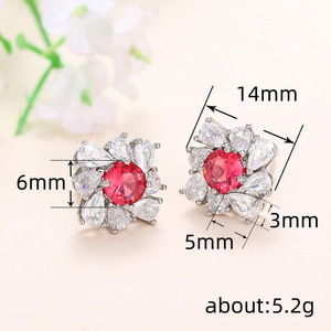 Eleganti Orecchini a Perno a Forma di Goccia Rossa per Donne, Accessori Floreali per Uso Quotidiano - Product Image 4