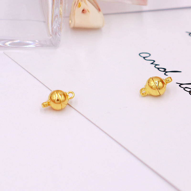 Style 5 Or 18 carats
