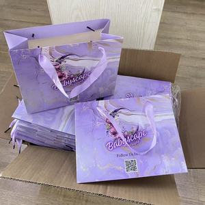 Logo ile toptan özel hediye keseleri alışveriş çantası sert kağıt torba noel özelleştirilmiş - Product Image 3