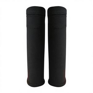 <span class=keywords><strong>Espinilleras</strong></span> de Fútbol de Doble Capa - Protección Básica con Inserto Absorbente, <span class=keywords><strong>Tipo</strong></span> Competición, Calcetín Fijo, Logotipo Personalizado, Adulto - Product Image 5