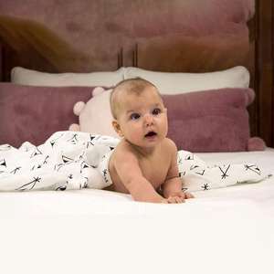 Coperta Avvolgente per Neonati in Mussola di Puro Cotone a 2 Strati, Asciugamano da Bagno per Bambini, Vendita all'Ingrosso - Product Image 2