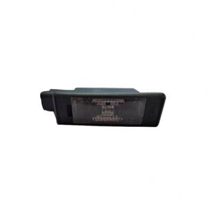 Las piezas de automóvil son adecuadas para la luz de matrícula trasera OE 6340F0 de Peugeot Citroen - Product Image 1