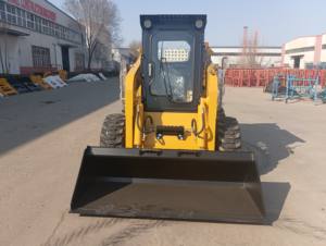 لودر صغير بعجلات مع ملحقات، قوة 120 حصان/100 حصان، كابينة مغلقة، نظام دفع بالجنزير - Product Image 3