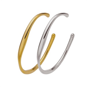 Wholesale <b>Titanium</b> INS Stainless Steel High-end Jewelry Chunky square Irregularity Open Bracelet - Product Image 4