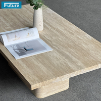 Grande table basse en travertin beige rectangulaire de style Wabi-sabl avec socle bas pour décor d'hôtel de villa de salon