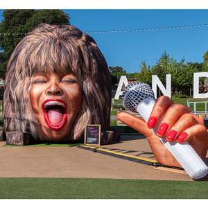Rock Concert <strong>Inflatable</strong> Singing Singer Head Model with <strong>Microphone</strong> for Stage Decoration - Product Image 1