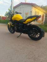 Moto sportive d'occasion 300cc - Moteur sans balais, vitesse maximale 160 km/h