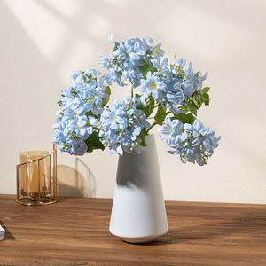 Fleurs artificielles d'hortensia Meng Jie en soie blanche pour décoration intérieure et accessoires de mariage - Product Image 4