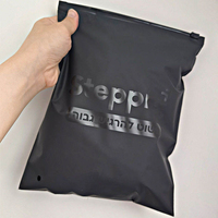 Sac en polyéthylène mat personnalisé avec fermeture éclair noire et logo imprimé pour vêtements, fabriqué par l'usine Guangzhou Lefeng
