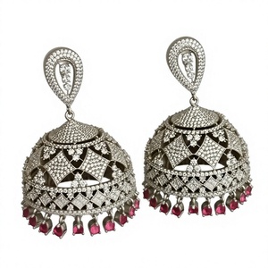 Pendientes de tono plateado de circón de alta calidad, ropa moderna, piedras AD, busca fiesta, función de boda, colección de ropa para mujer - Product Image 2