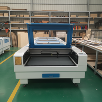 Machine de découpe et de gravure au laser CO2 haute précision refroidie à l'eau 80W pour le bois/MDF/la pierre