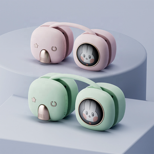 Âm Bass Mạnh Mẽ Cổ Treo Móc Ngoài Trời Bên Ngoài Xe Đạp Thể Thao Chạy <span class=keywords><strong>Torch</strong></span> <span class=keywords><strong>LED</strong></span> Mặc Mini Loa - Product Image 4