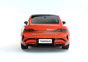 Xiao Mi SU7 2024, Vehículo Eléctrico de 5 Plazas, 700km/830km/800km de Autonomía, Sedán Eléctrico con Volante a la Izquierda, Asientos Traseros de Cuero Oscuro y Techo Panorámico - Product Image 5
