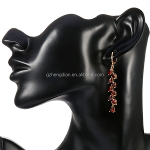 Nuevo de lujo 18k chapado en oro CZ joyería diseños gota corona pendientes para <span class=keywords><strong>las</strong></span> mujeres - Product Image 5