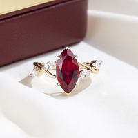 Bague solitaire personnalisée MSR-2189 de style classique en or jaune 14 carats avec rubis de laboratoire de couleur sang de pigeon taille marquise 7*14mm