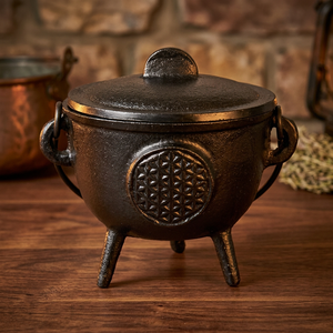 Couvercle de chaudron en fonte personnalisable en gros avec poignée et trois pieds, noir, traditionnel, écologique, pour décoration d'Halloween et encens - Product Image 2