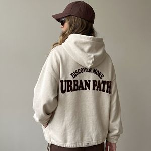 Felpa <span class=keywords><strong>con</strong></span> <span class=keywords><strong>Cappuccio</strong></span> Unisex Oversize in Cotone Lavato, Stile Casual Streetwear, <span class=keywords><strong>con</strong></span> Stampa Grafica Audace sul Retro, Felpa <span class=keywords><strong>con</strong></span> <span class=keywords><strong>Zip</strong></span> per <span class=keywords><strong>Donna</strong></span> - Product Image 1