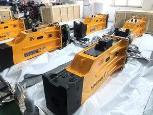 Nuevo Martillo Hidráulico Tipo Caja SB81 con Componentes de Cincel Central y Motor para las Industrias de Construcción y Minería - Product Image 3