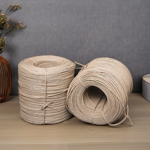 100% fibre de <span class=keywords><strong>sisal</strong></span> naturelle tressée torsadée épaisse <span class=keywords><strong>corde</strong></span> d'emballage de chanvre <span class=keywords><strong>couleur</strong></span> <span class=keywords><strong>corde</strong></span> de chanvre - Product Image 1