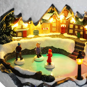 Nouvelle arrivée : Figurine <span class=keywords><strong>de</strong></span> village <span class=keywords><strong>de</strong></span> Noël en résine en forme <span class=keywords><strong>de</strong></span> boule lumineuse suspendue avec musique – VILLAGE <span class=keywords><strong>DE</strong></span> NOËL - Product Image 4