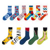Vente en gros de chaussettes tube en coton de couleur classique Chaussettes africaines à motif tricoté Chaussettes de sport pour hommes