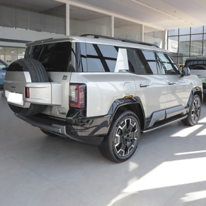 BYD Formula LEOPARD 8 2025, <span class=keywords><strong>7</strong></span> <span class=keywords><strong>places</strong></span>, 4x4, version luxe rechargeable, nouvelle voiture chinoise - Product Image 3
