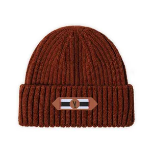 Cappello invernale da bambino con bavaglino in due pezzi con pom pom lavorato a maglia copricollo caldo in lana e pile