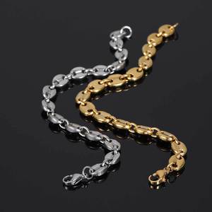 Vente en gros <span class=keywords><strong>de</strong></span> haute qualité 18k plaqué or titane acier <span class=keywords><strong>grain</strong></span> <span class=keywords><strong>de</strong></span> <span class=keywords><strong>café</strong></span> chaîne bracelet collier ensemble <span class=keywords><strong>de</strong></span> bijoux pour hommes et femmes - Product Image 2