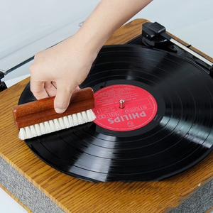 Cepillo de Limpieza para Discos de Vinilo con Mango de Madera de Sapele y Cerdas de Nailon, Antiestático, Eliminador de Polvo - Product Image 6
