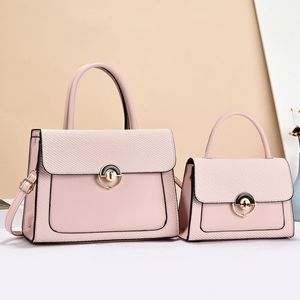 An Ru Shi Mother Daughter <b>Bag</b> Set Black <b>Crossbody</b> Shoulder <b>Bag</b> Middle Size Everyday Commuting Style - Product Image 4