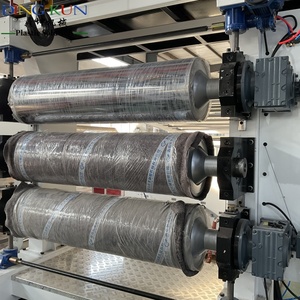 Máquina de láminas de mármol PVC Línea de extrusión de tablero Máquina de fabricación de pisos de hotel con laminación - Product Image 5